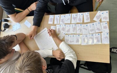 Lekcja europejska dla uczniów klas 8 w Szkole Podstawowej im. Jana Kochanowskiego w Raciechowicach